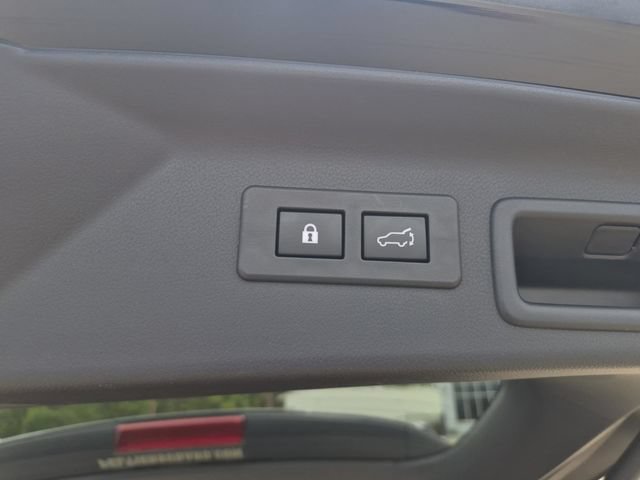 Used 2025 Subaru Forester Limited AWD/4WD image 10