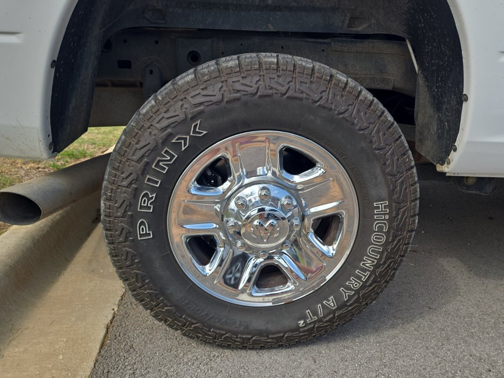 Used 2018 RAM 2500 Tradesman w/ Chrome Appearance Group AWD/4WD image 5