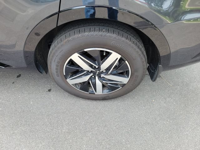 Used 2023 Kia Sorento EX FWD image 7