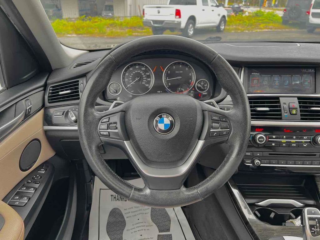 Used 2017 BMW X4 xDrive28i image 22