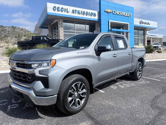 Used 2023 Chevrolet Silverado 1500 LT AWD/4WD image 9