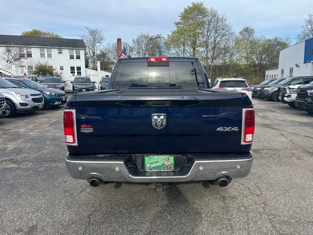 Used 2017 RAM 1500 Laramie w/ Convenience Group AWD/4WD image 10