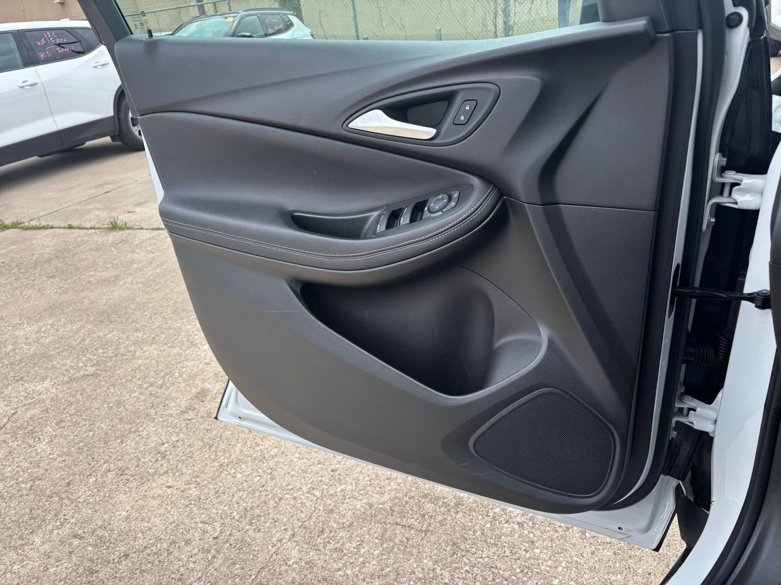 Used 2025 Buick Encore GX Preferred FWD image 18