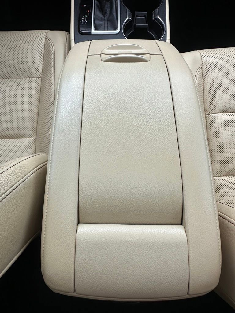 Used 2017 Toyota Highlander Limited image 24