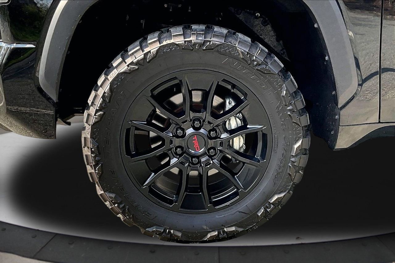 Used 2023 Toyota Tundra SR5 w/ SR5 Convenience Package image 31