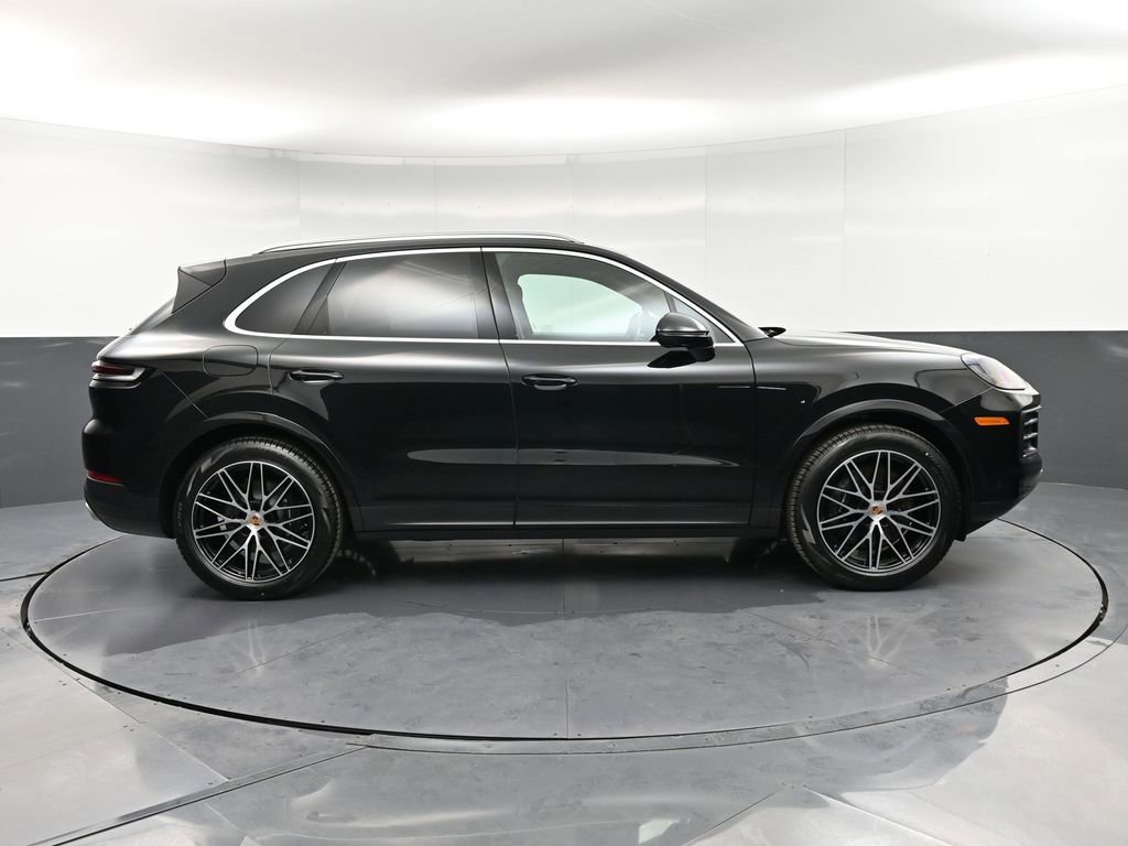 New 2026 Porsche Cayenne image 9