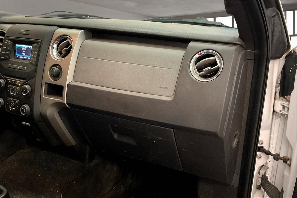Used 2013 Ford F150 XLT w/ Luxury Equipment Group image 16