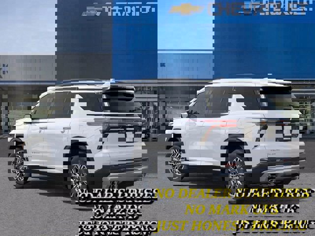 New 2026 Chevrolet Traverse LT w/ Driver Confidence Package image 3