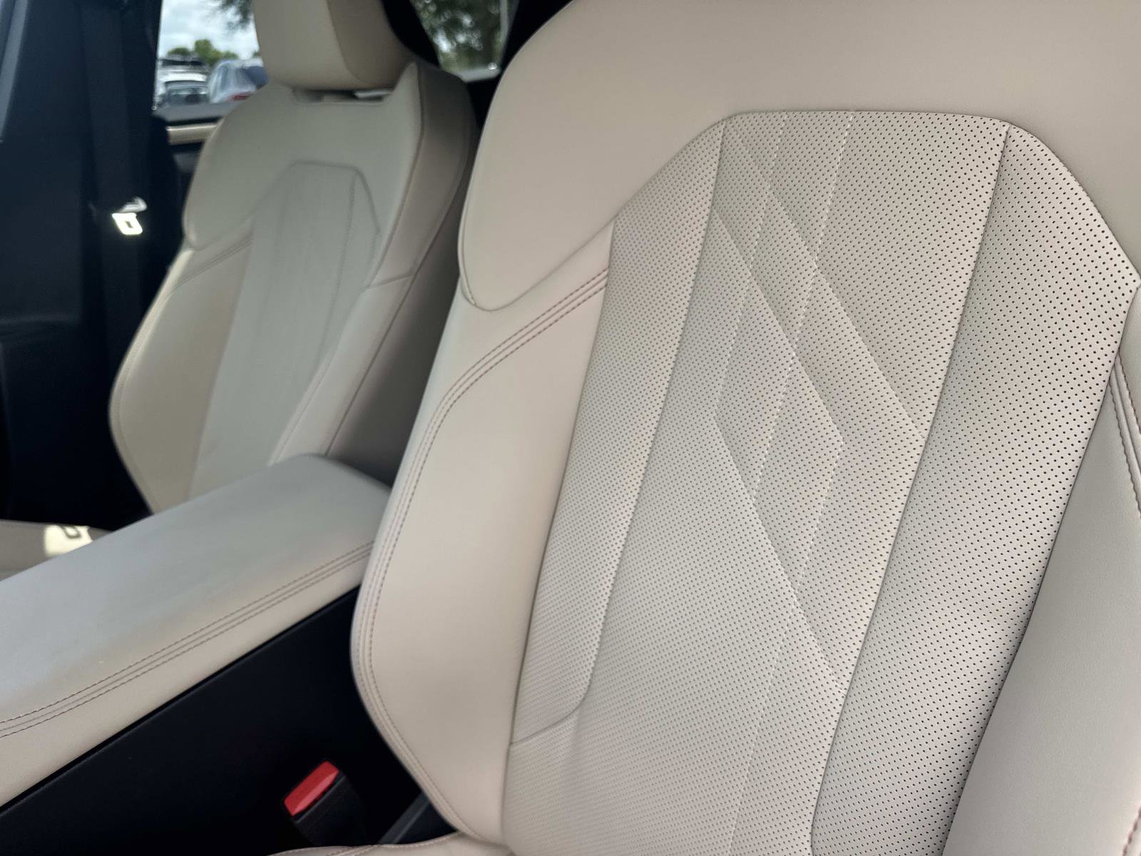 Certified 2025 BMW X3 xDrive30i w/ Convenience Package image 19