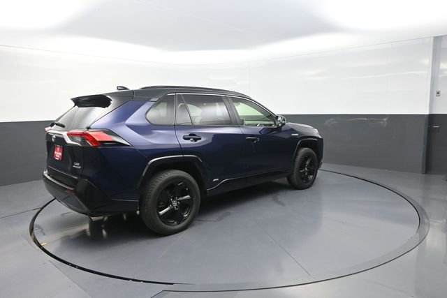 Certified 2019 Toyota RAV4 XSE w/ XSE Weather Package AWD/4WD image 28
