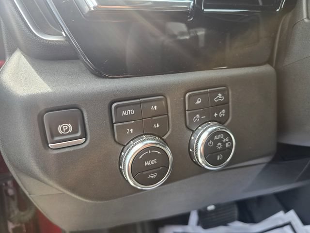 Used 2025 GMC Sierra 1500 SLT AWD/4WD image 22