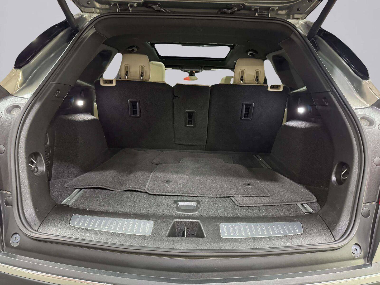 Used 2019 Cadillac XT5 Luxury AWD/4WD image 30