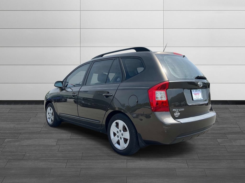 Used 2009 Kia Rondo LX FWD image 5