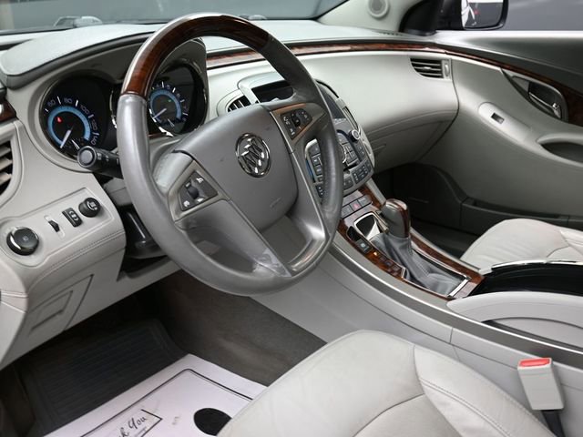Used 2013 Buick LaCrosse Premium w/ Driver Confidence Package FWD image 14