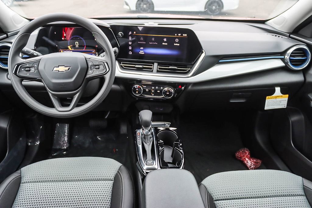 New 2026 Chevrolet Trax LT image 11