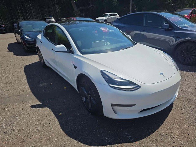 Used 2022 Tesla Model 3 Long Range AWD/4WD image 6