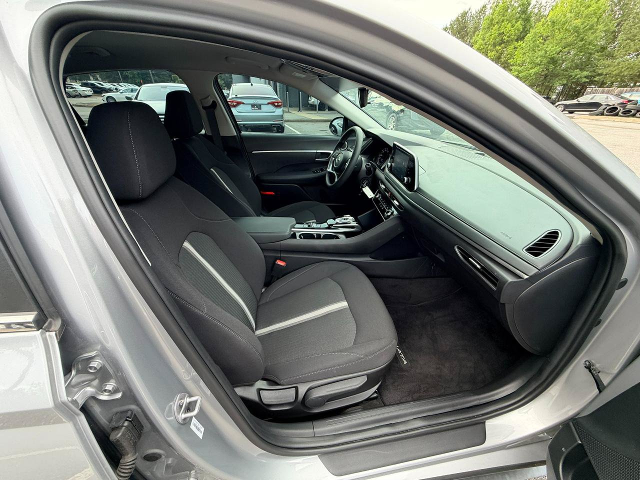Used 2023 Hyundai Sonata SE FWD image 15