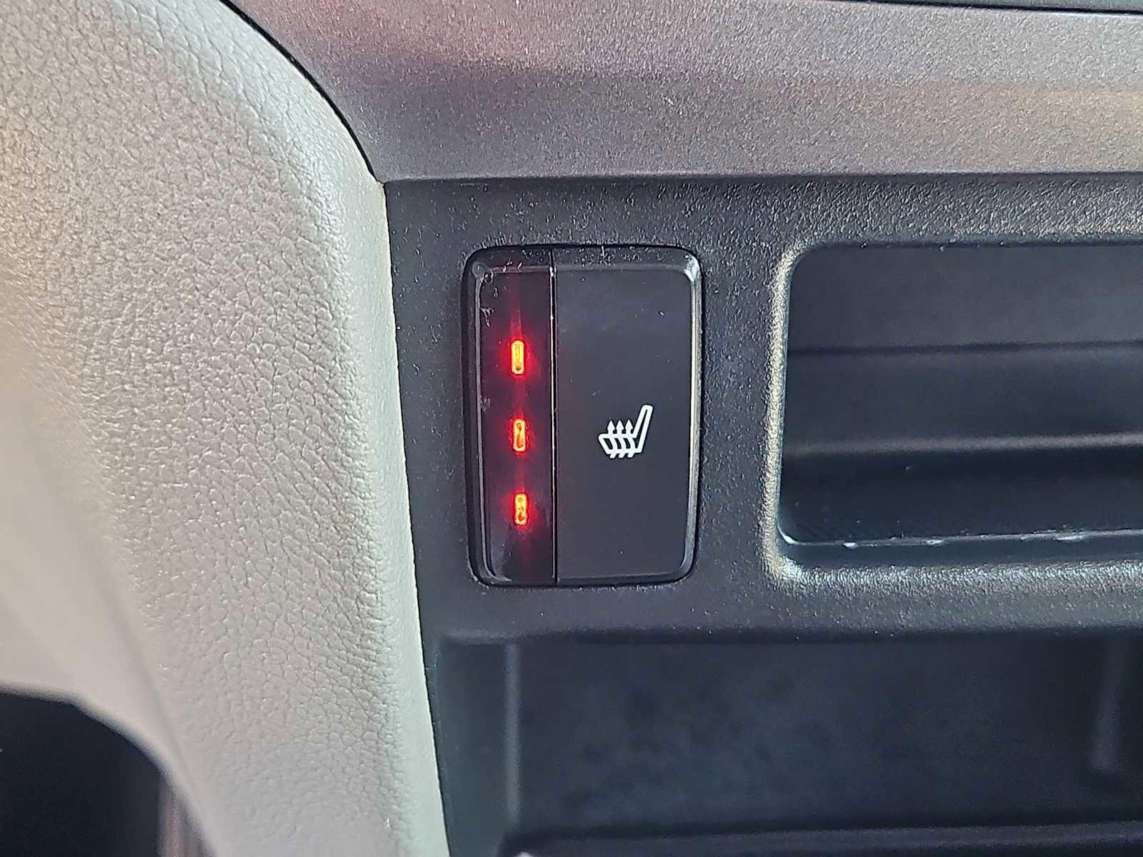 Used 2021 Honda Pilot EX image 15