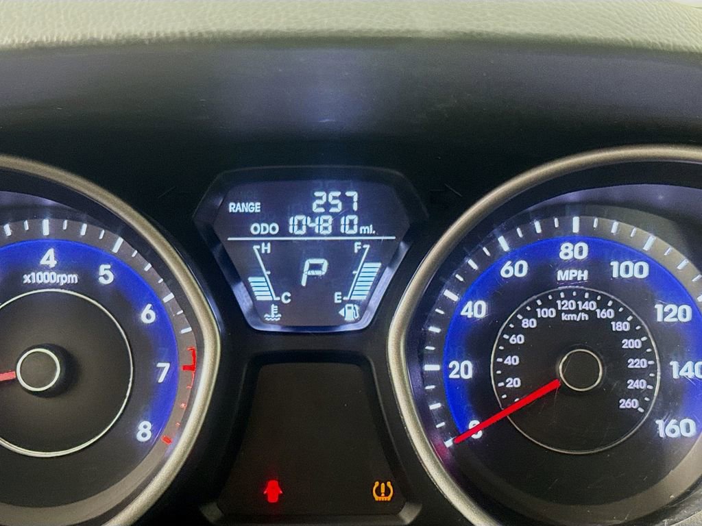 Used 2013 Hyundai Elantra GLS w/ Preferred Pkg image 14