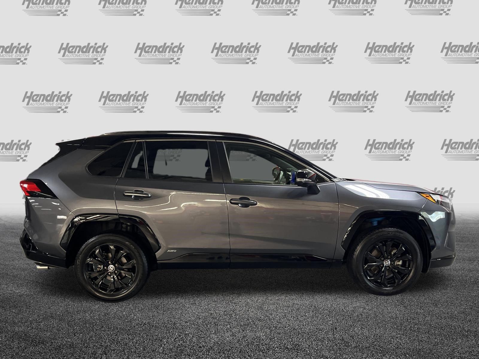 Used 2023 Toyota RAV4 XSE AWD/4WD image 11