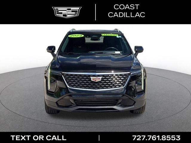 Certified 2024 Cadillac XT4 Premium Luxury image 3