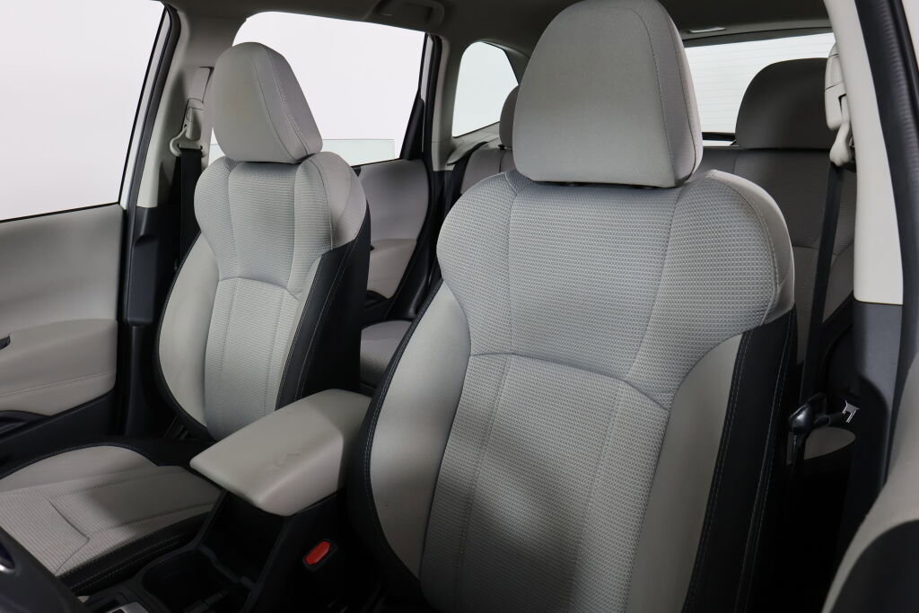 Used 2020 Subaru Forester w/ Alloy Wheel Package image 11