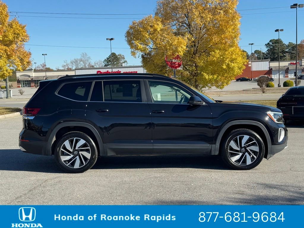 Used 2024 Volkswagen Atlas SE image 23