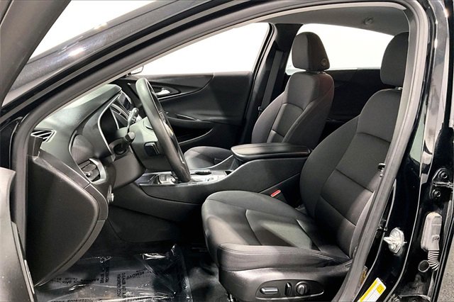Used 2023 Chevrolet Malibu LT image 22