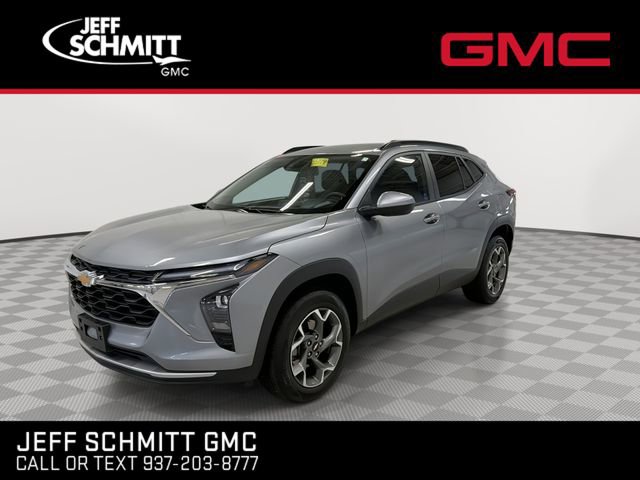 Certified 2025 Chevrolet Trax LT w/ LT Convenience Package FWD image 5