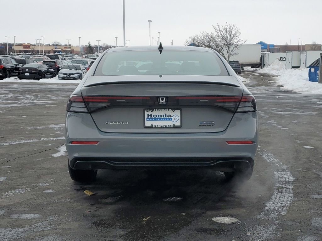 Used 2025 Honda Accord Sport image 6