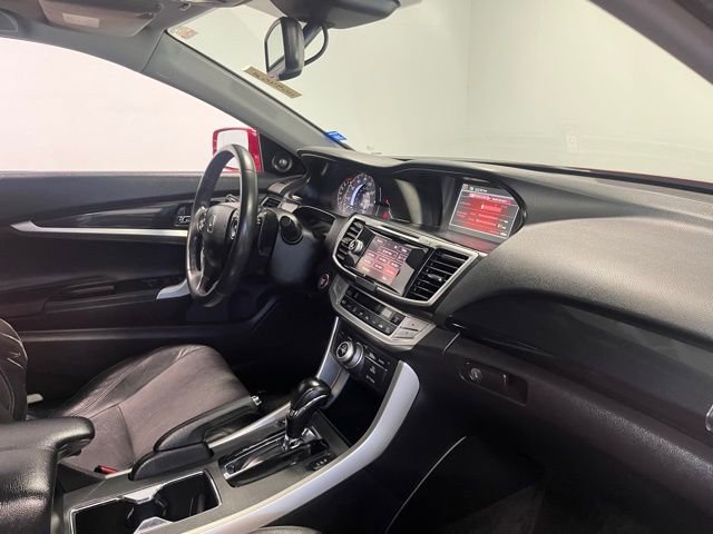 Used 2015 Honda Accord EX-L image 11