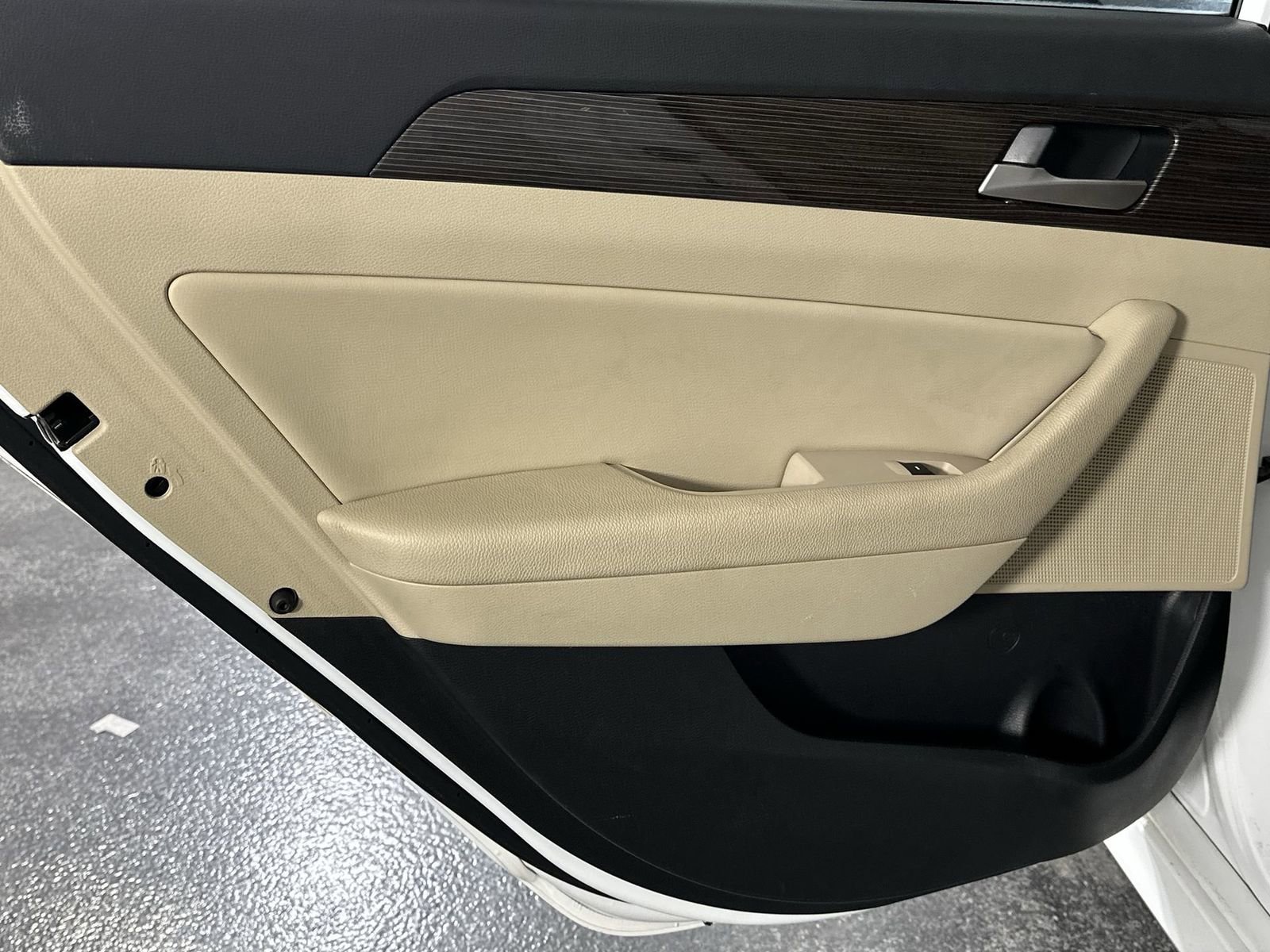 Used 2018 Hyundai Sonata Limited image 34