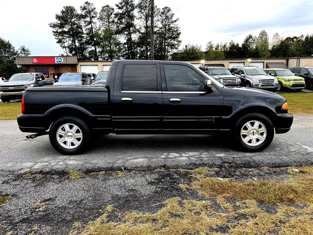 Used 2002 Lincoln Blackwood image 4