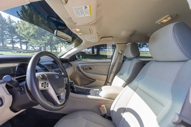 Used 2017 Ford Taurus SEL AWD/4WD image 10