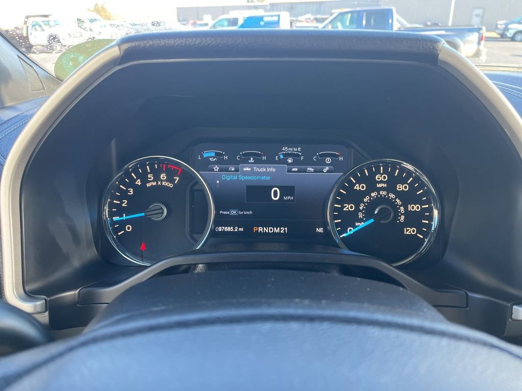 Used 2015 Ford F150 Lariat image 19