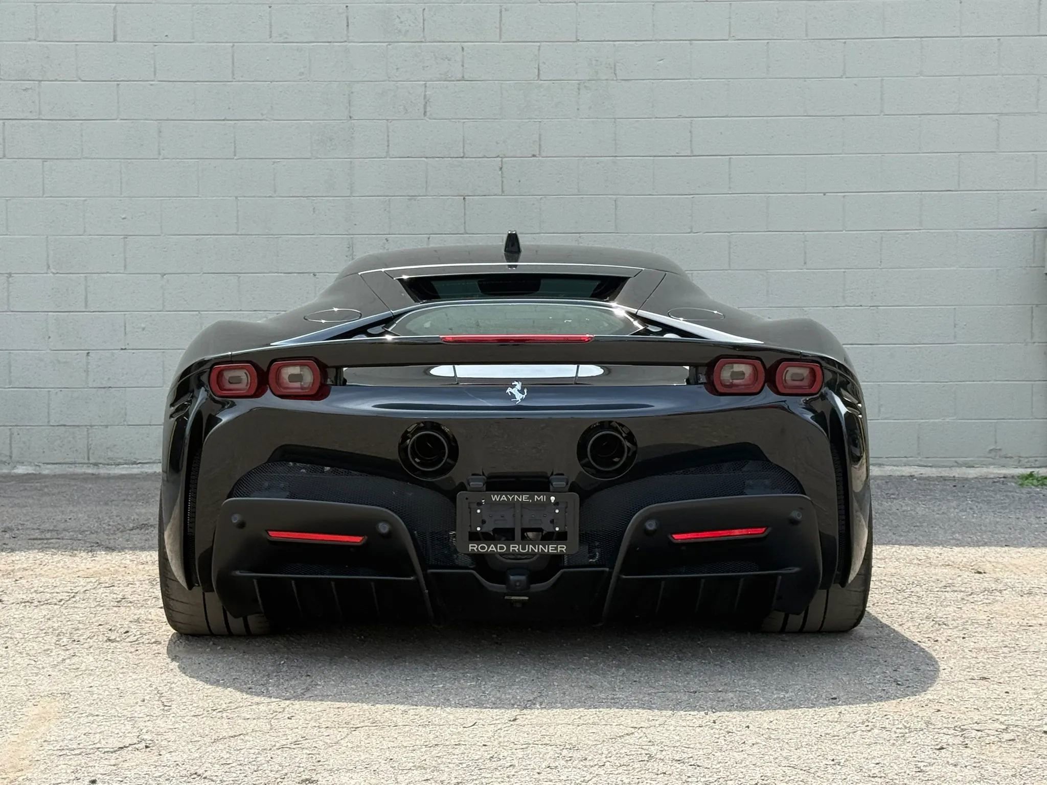Used 2021 Ferrari SF90 Stradale AWD/4WD image 17