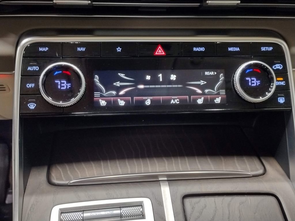 Used 2021 Genesis GV80 2.5T w/ Prestige Package 04 image 34