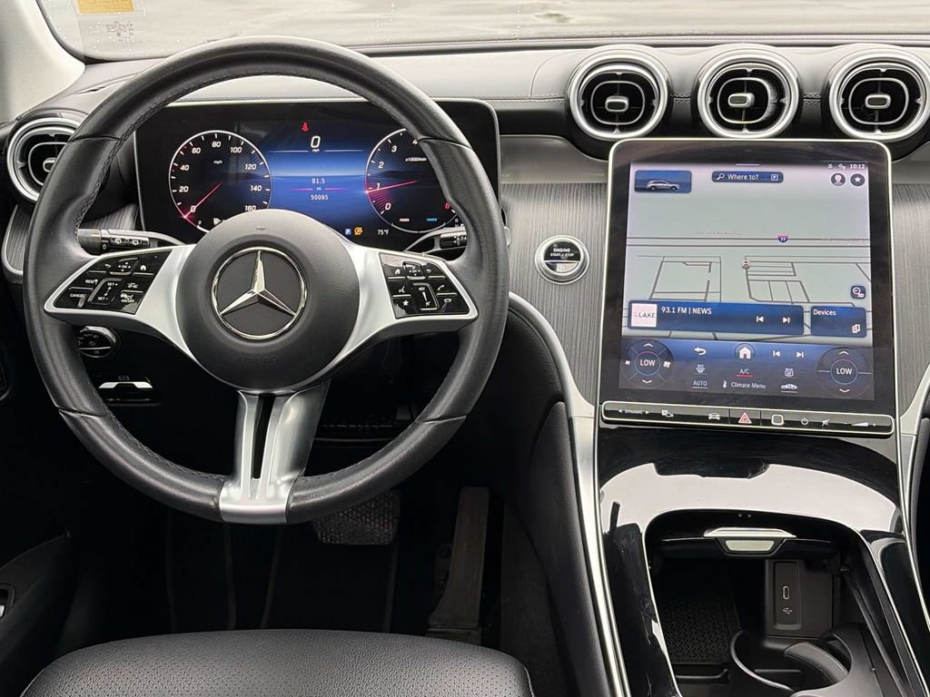 Used 2023 Mercedes-Benz GLC 300 4MATIC image 16