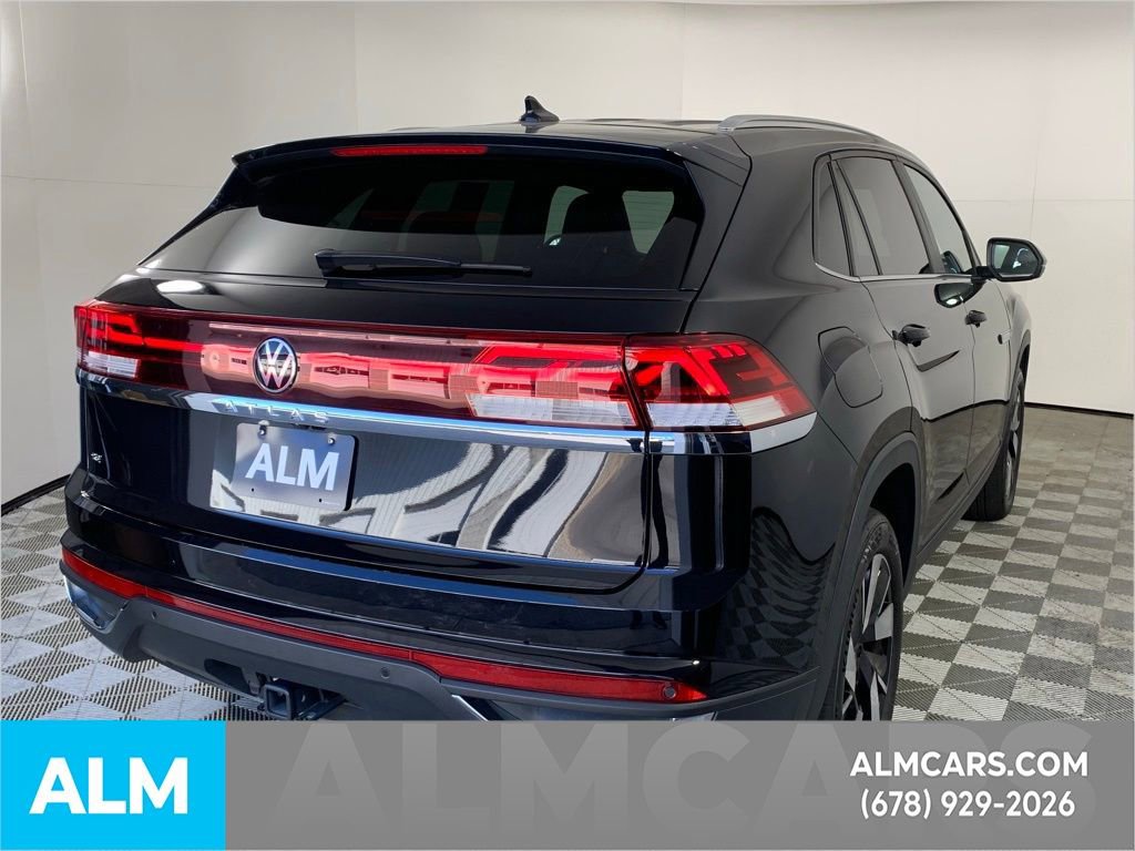 Used 2025 Volkswagen Atlas Cross Sport SE image 10