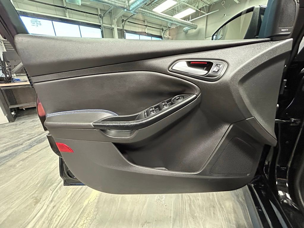 Used 2017 Ford Focus RS image 50