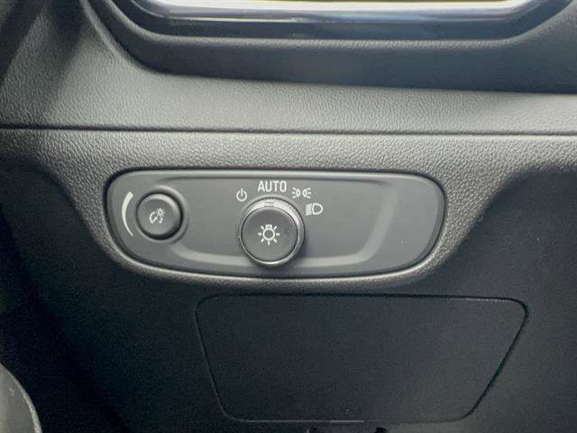 Used 2023 Chevrolet Bolt EUV Premier w/ Sun & Sound Package image 26