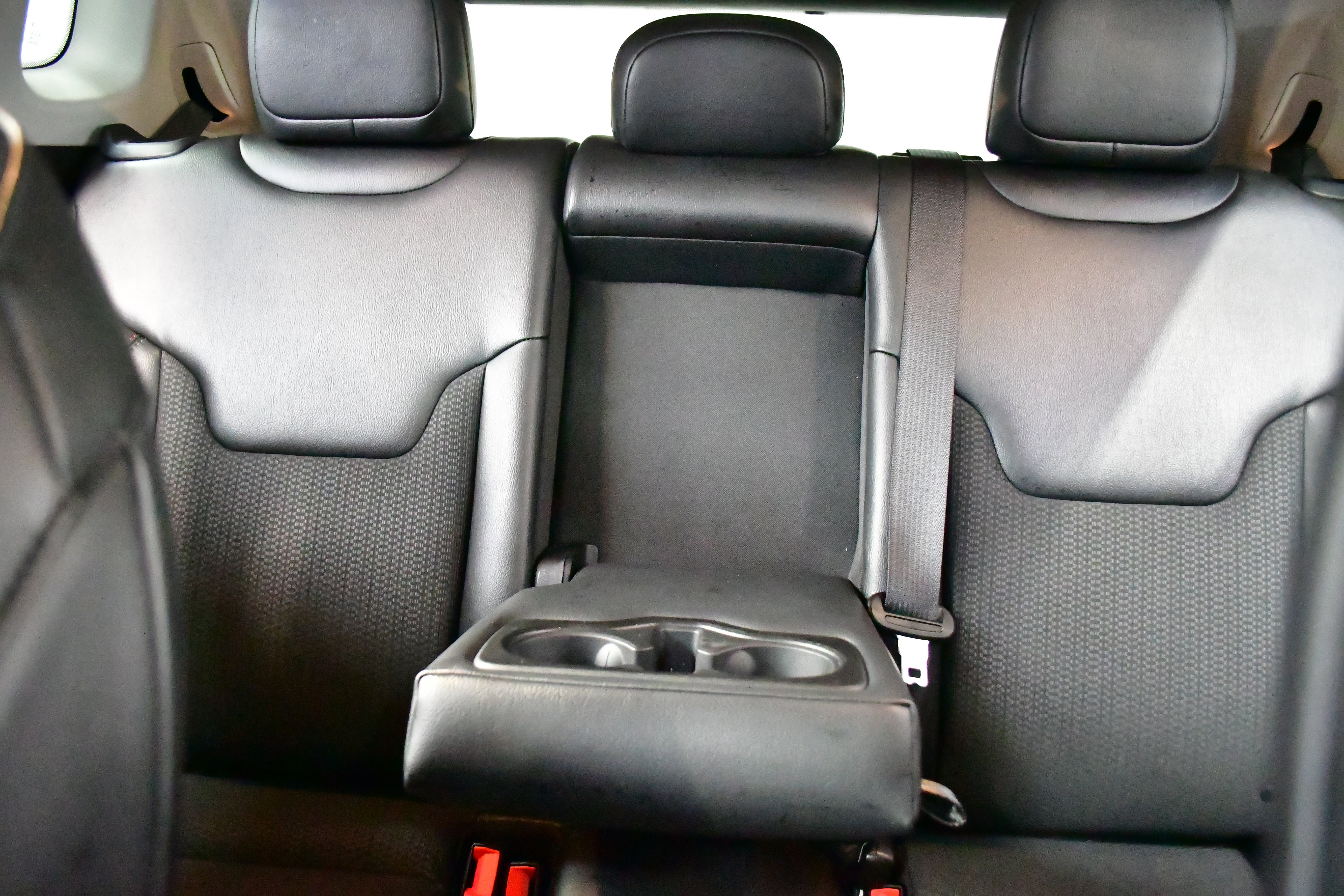 Used 2022 Jeep Compass Trailhawk w/ Trailhawk Convenience Group image 17