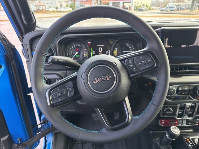 Used 2024 Jeep Wrangler Unlimited Rubicon 4xe w/ Technology Group AWD/4WD image 27