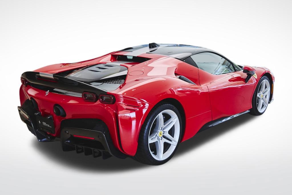 Used 2021 Ferrari SF90 Stradale image 5