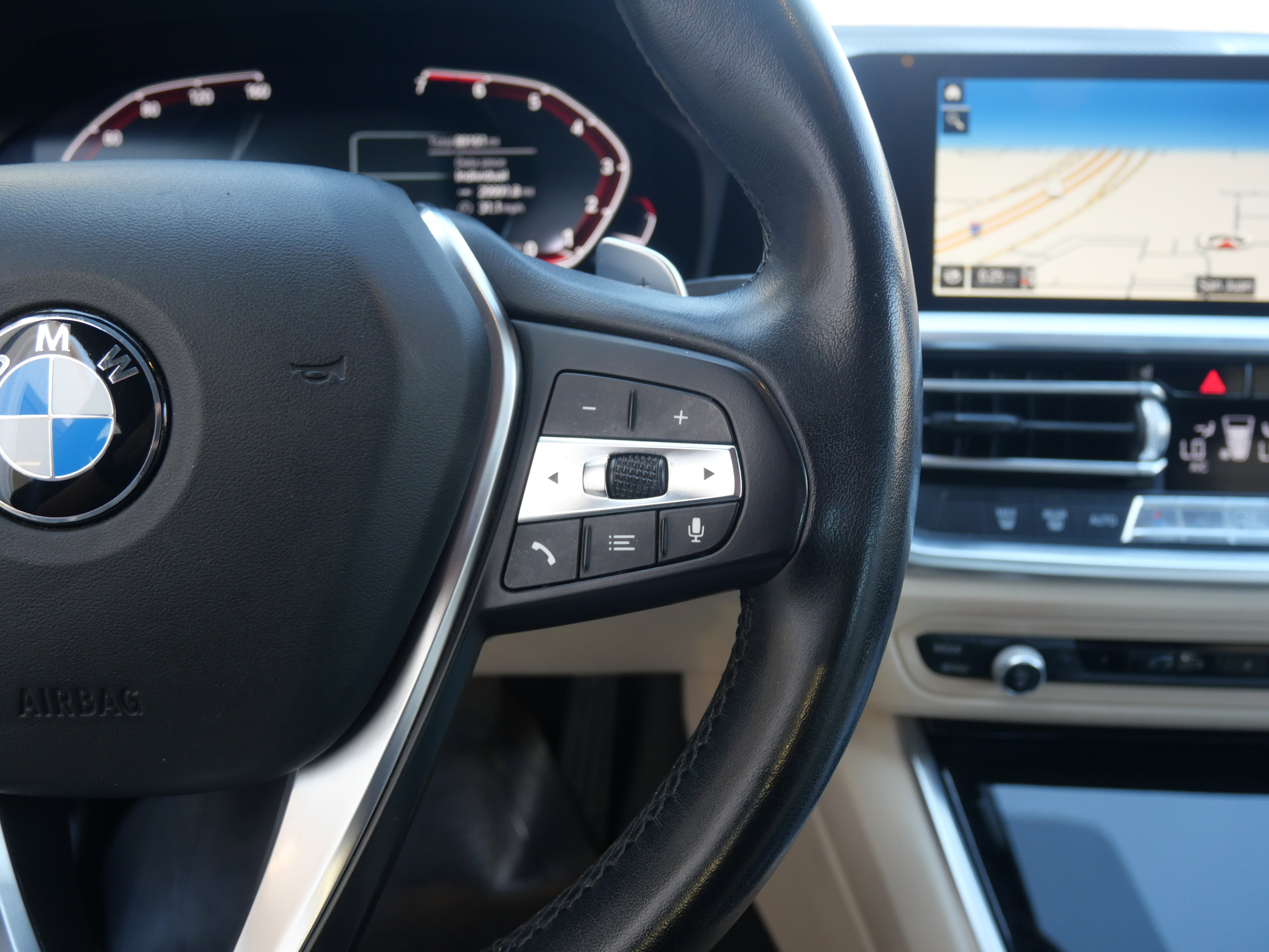 Used 2019 BMW 330i Sedan w/ Driving Assistance Package image 13