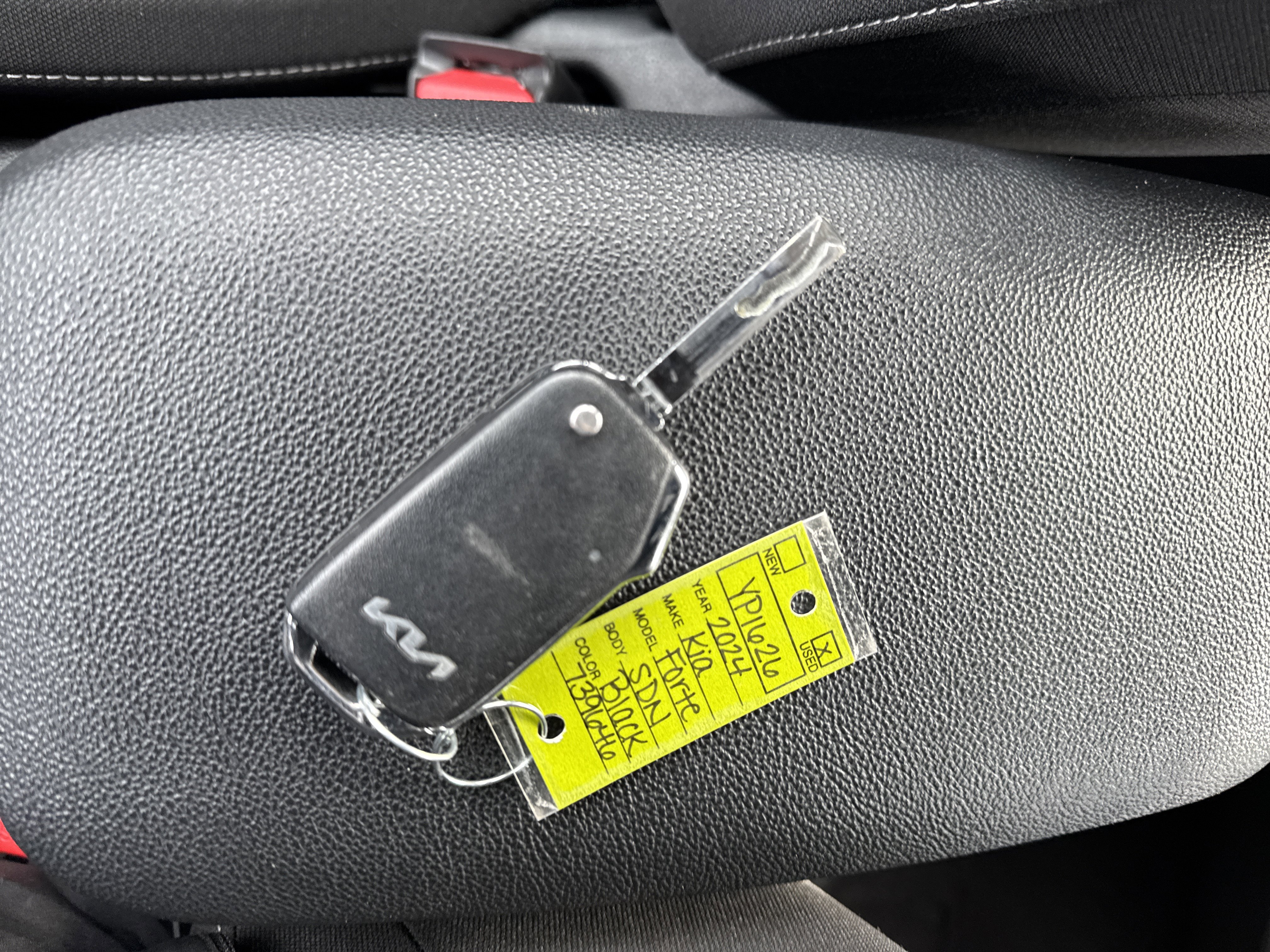 Used 2024 Kia Forte LXS image 25