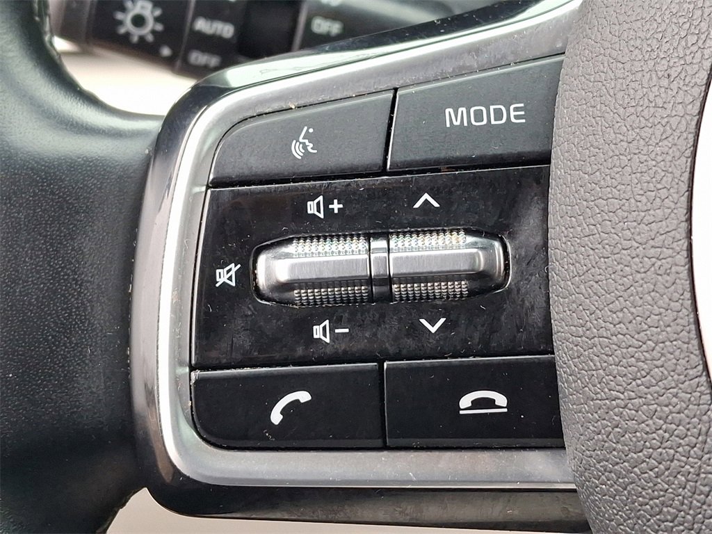 Used 2022 Kia Sorento EX image 24