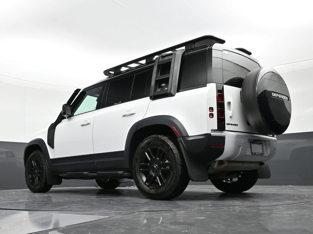 Used 2023 Land Rover Defender 110 S AWD/4WD image 22