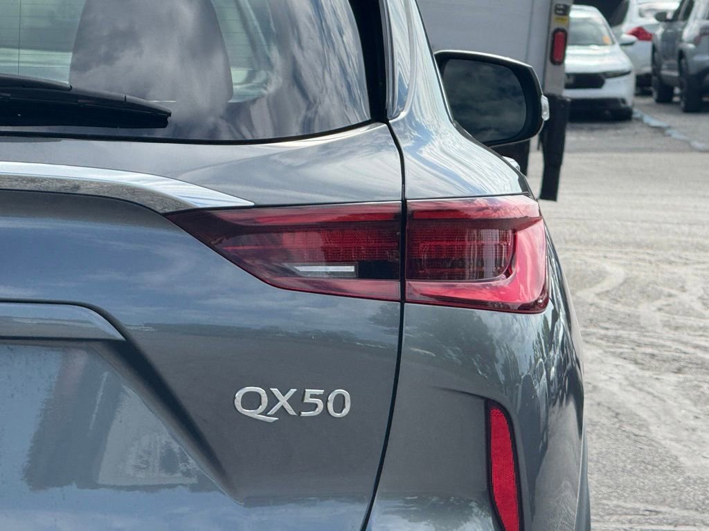 Used 2025 INFINITI QX50 Luxe AWD/4WD image 5