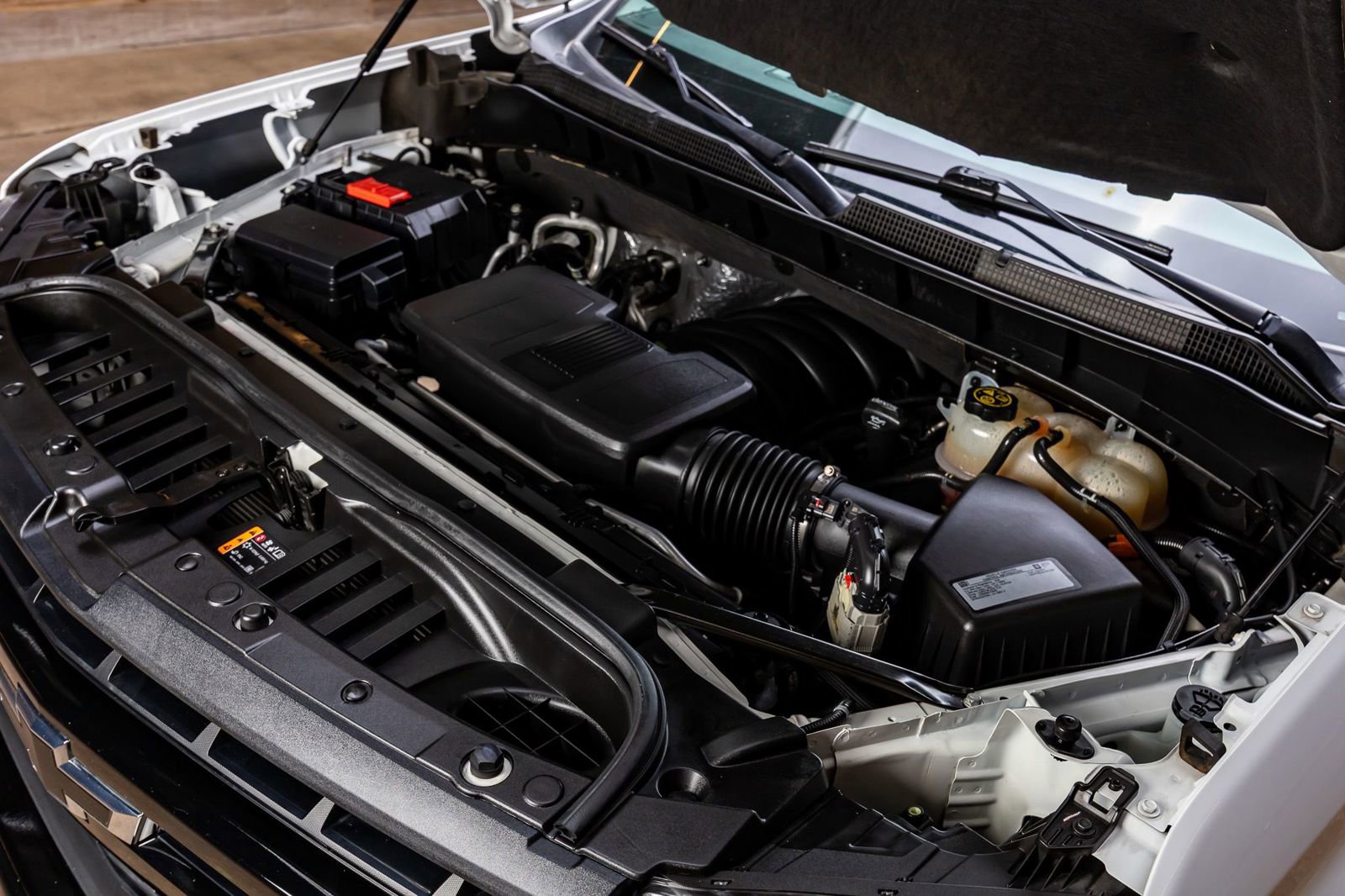 Used 2020 Chevrolet Silverado 1500 LT Trail Boss image 40